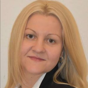 Meet your Posher, Pascha